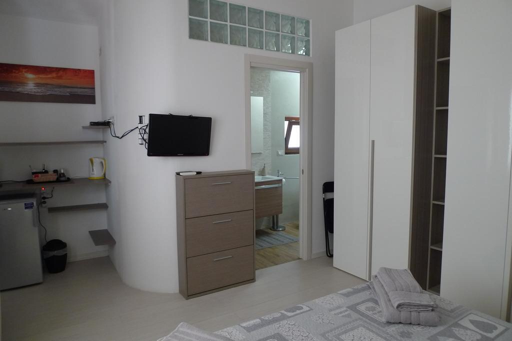Villaggio Est Affittacamere San Teodoro  Zewnętrze zdjęcie