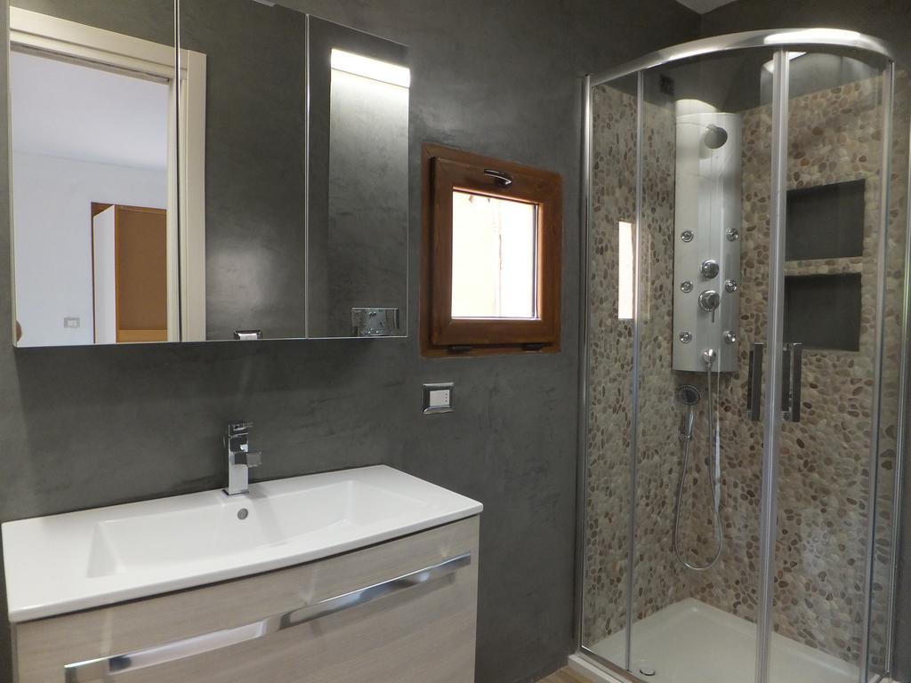 Villaggio Est Affittacamere San Teodoro  Zewnętrze zdjęcie